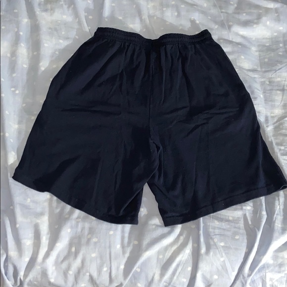 Champion short - Picture 2 of 4